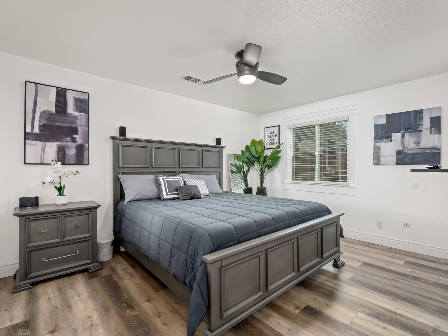 1691 S Bailey Ave, Fresno, CA 93727