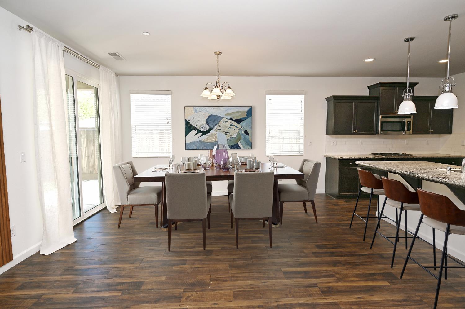 3581 Griffith Ave, Clovis, CA 93619