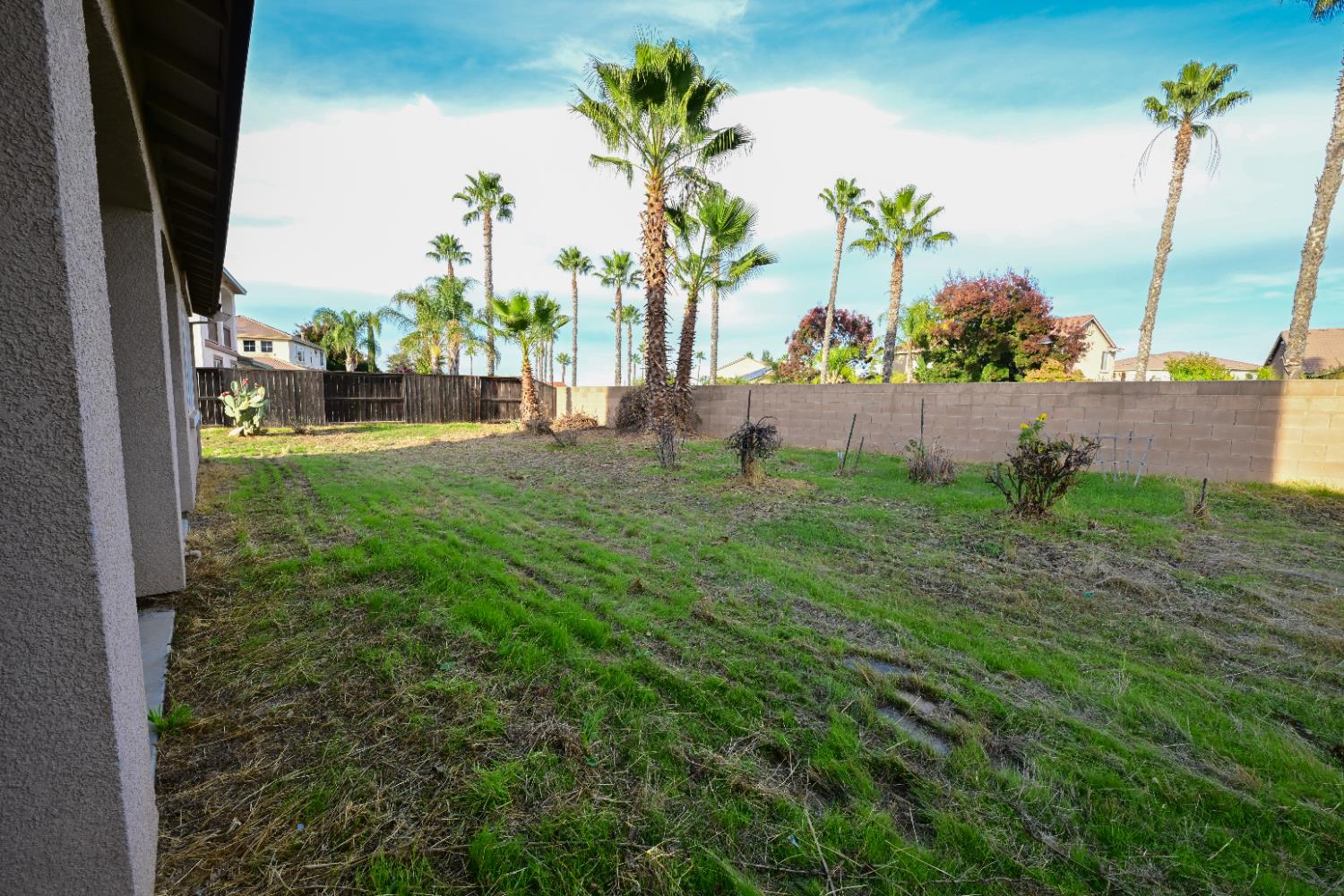 14035 Spyglass Cir, Chowchilla, CA 93610