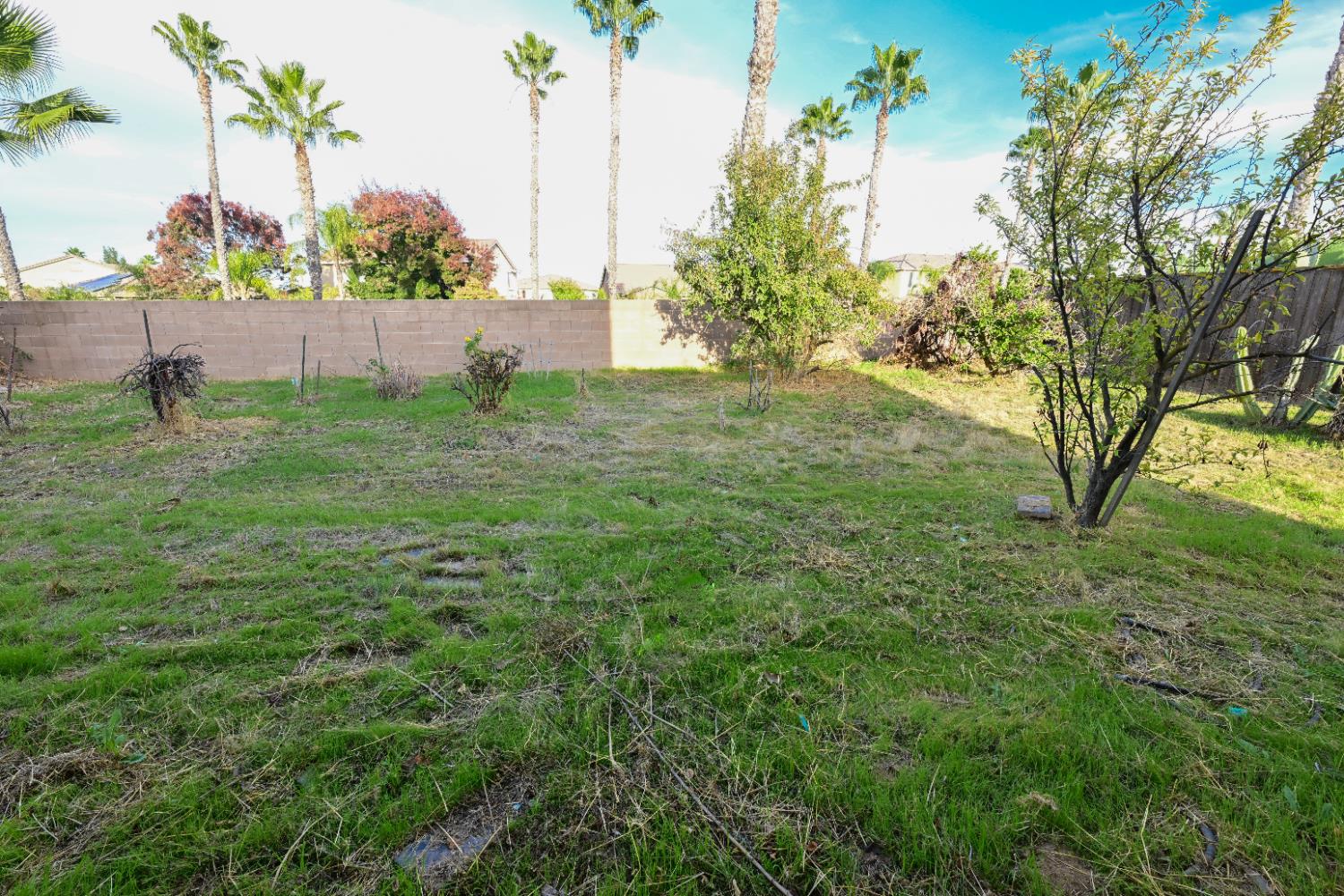 14035 Spyglass Cir, Chowchilla, CA 93610