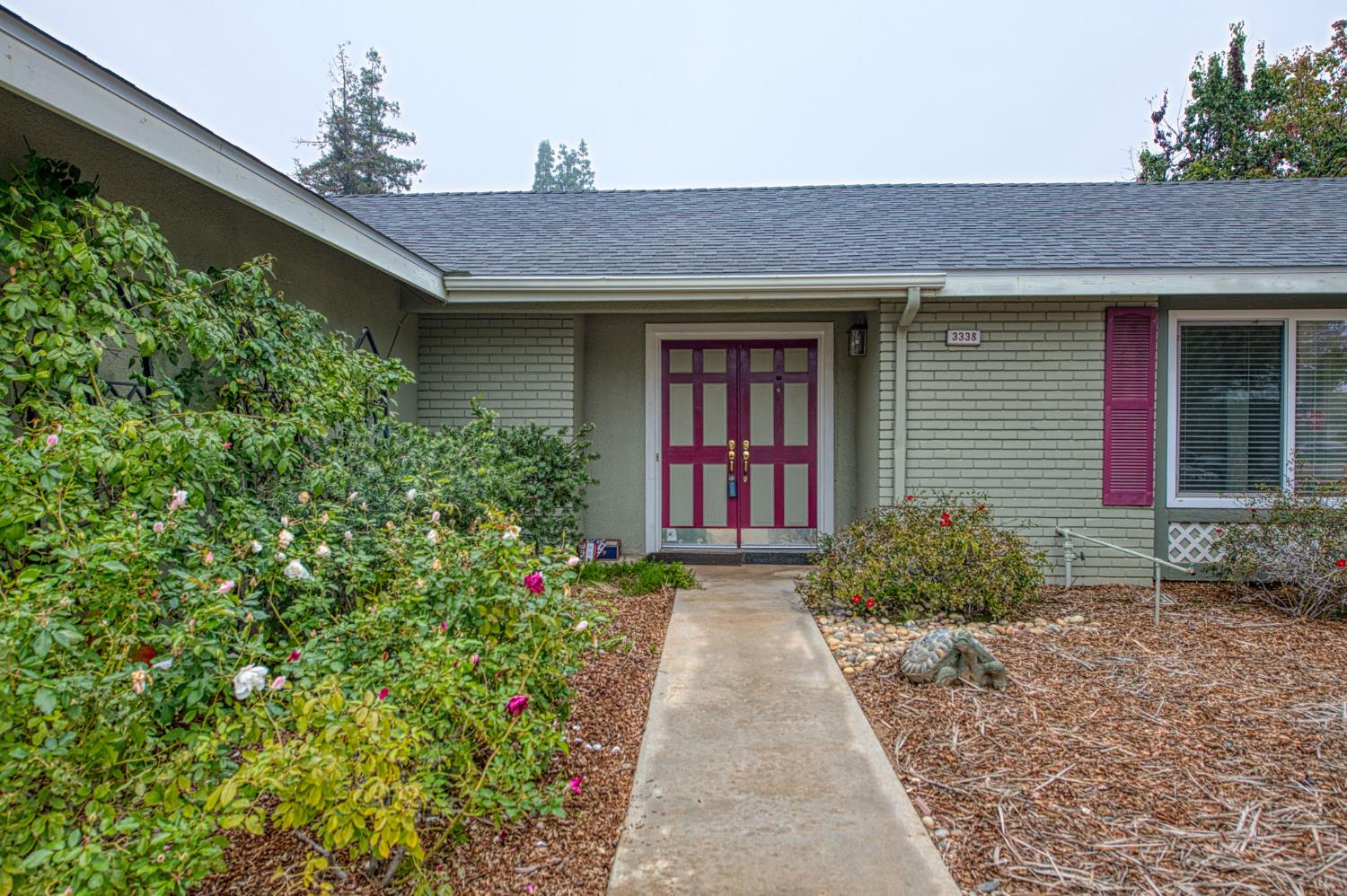 3338 E Menlo Ave, Fresno, CA 93710