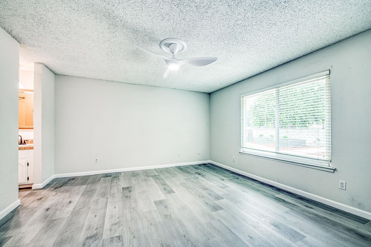 3338 E Menlo Ave, Fresno, CA 93710