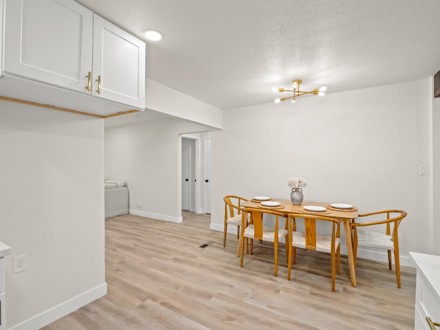 4679 E Norwich Ave, Fresno, CA 93726