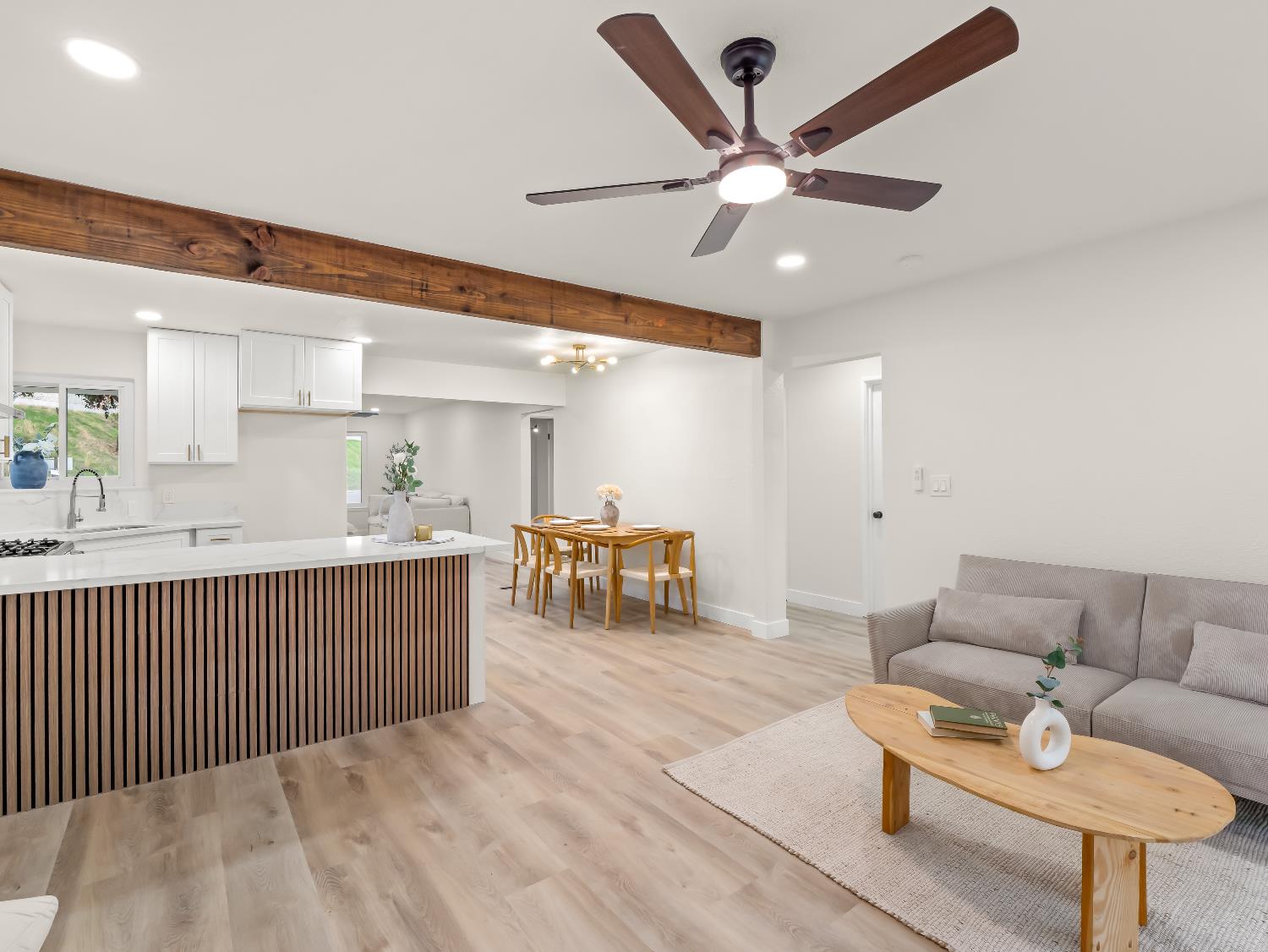 4679 E Norwich Ave, Fresno, CA 93726