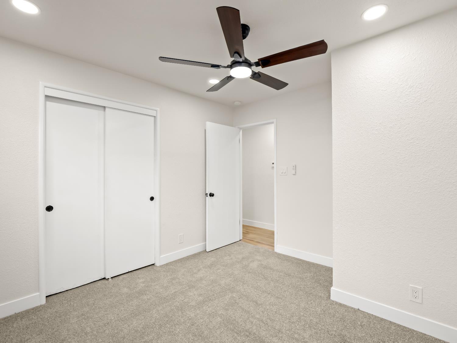 4679 E Norwich Ave, Fresno, CA 93726