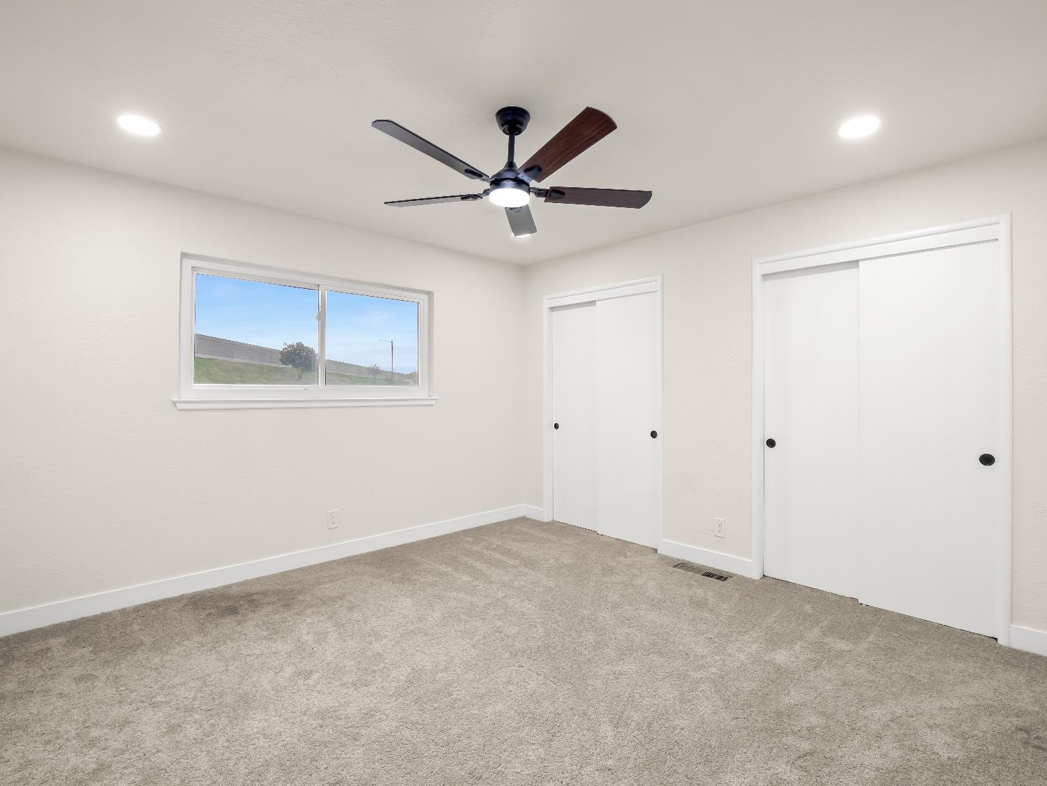 4679 E Norwich Ave, Fresno, CA 93726