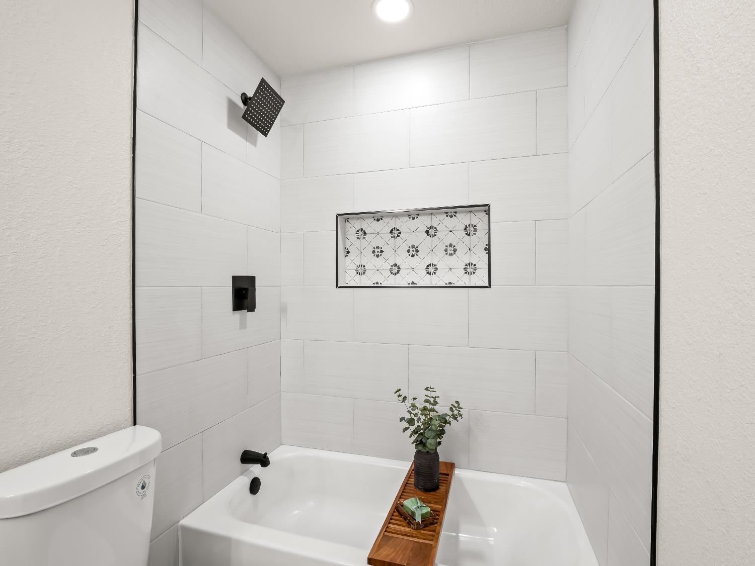 4679 E Norwich Ave, Fresno, CA 93726