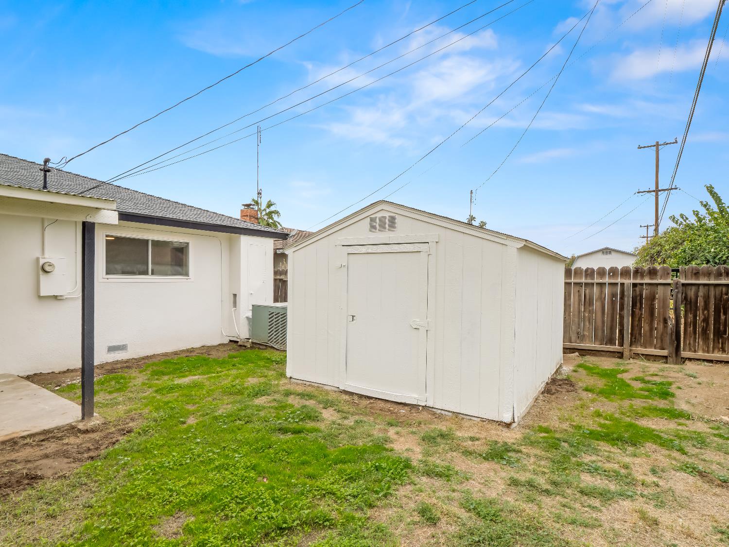 4679 E Norwich Ave, Fresno, CA 93726