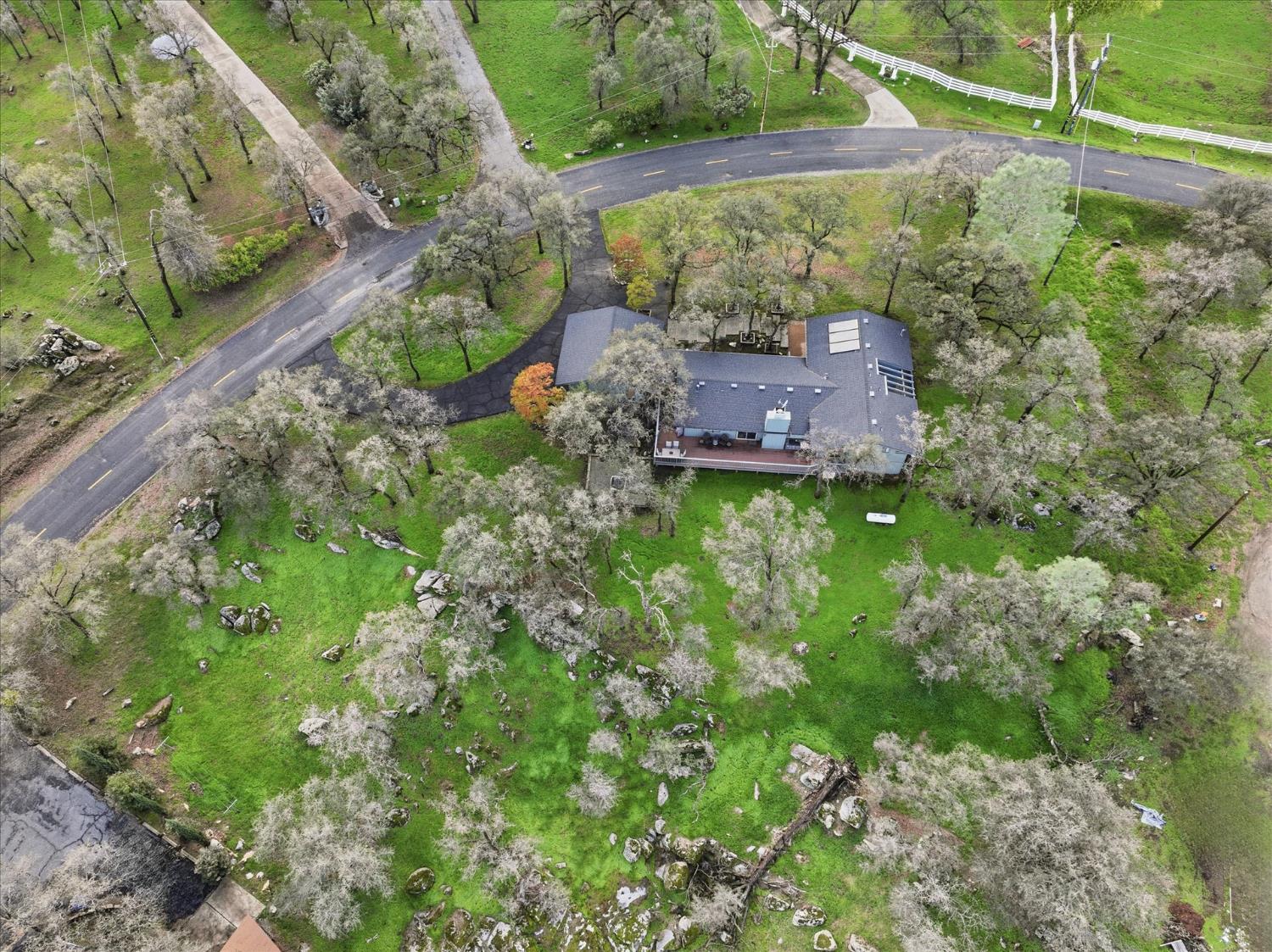 41869 Horseshoe Bend, Coarsegold, CA 93614