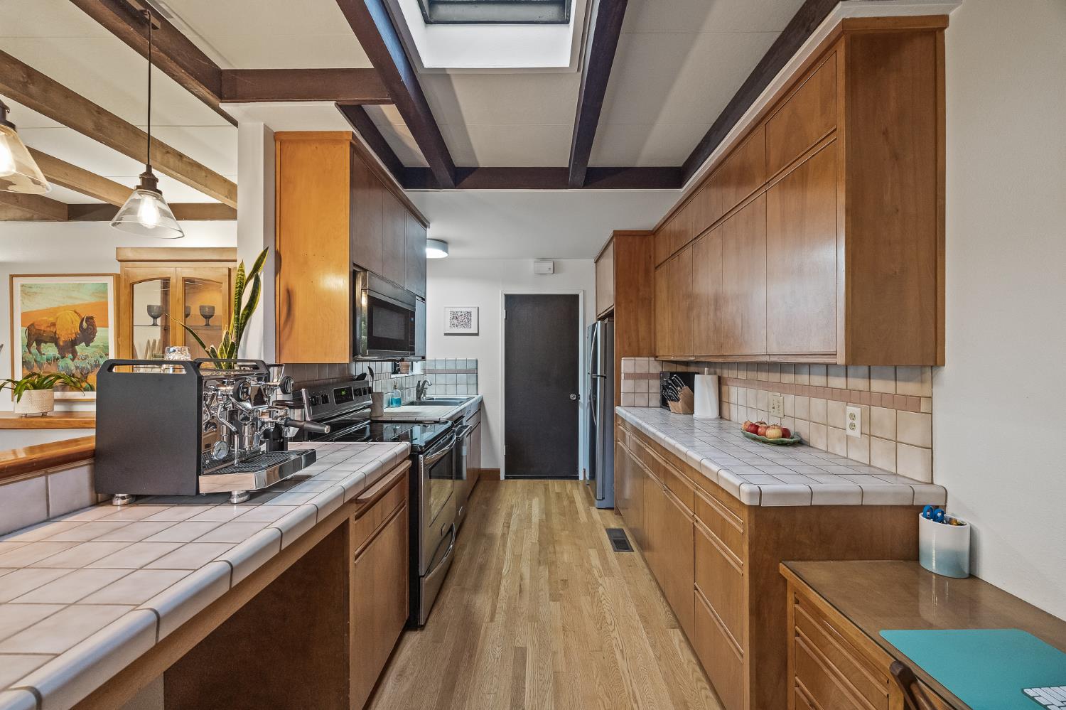 1135 E Santa Ana Ave, Fresno, CA 93704