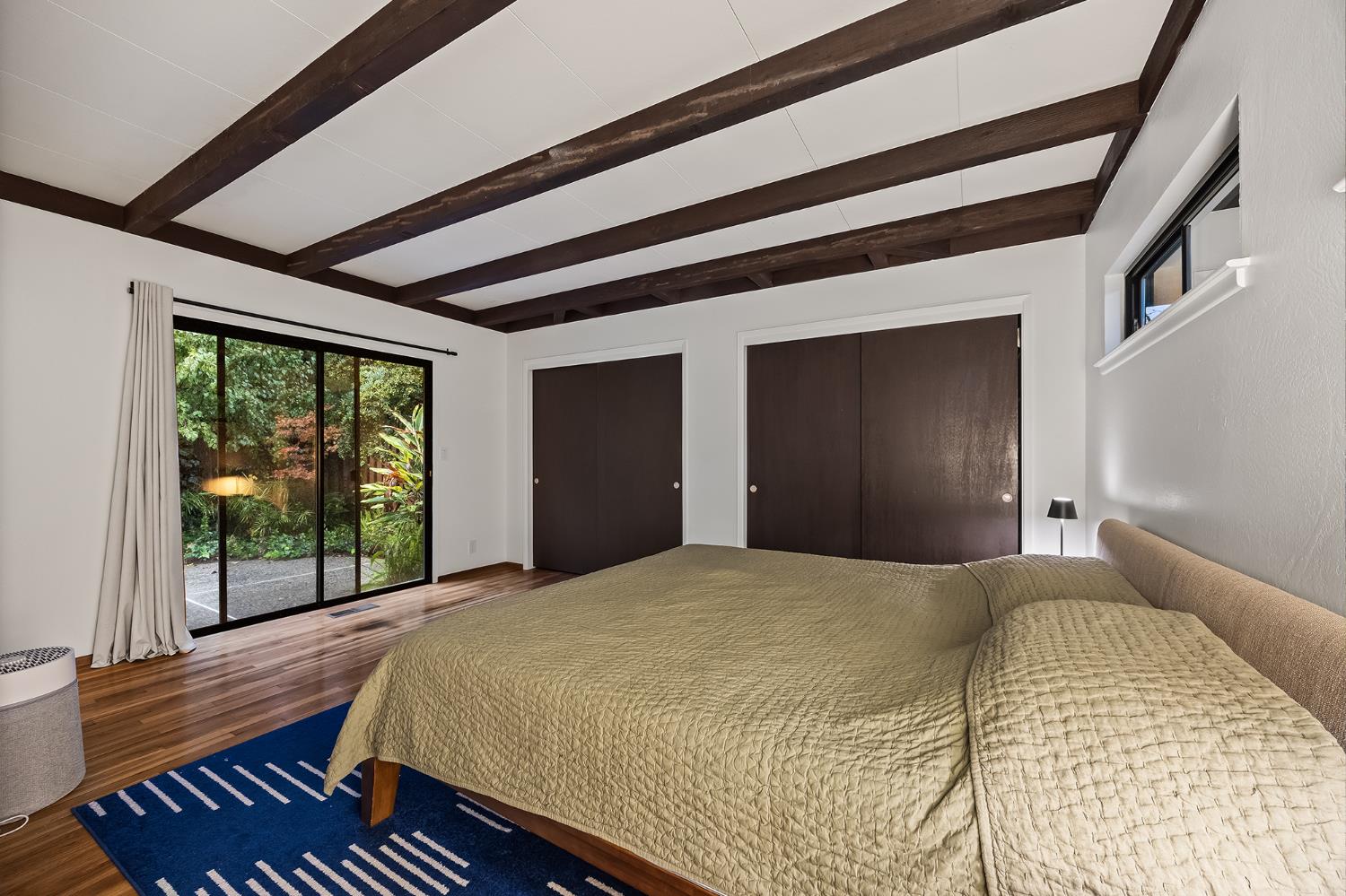 1135 E Santa Ana Ave, Fresno, CA 93704