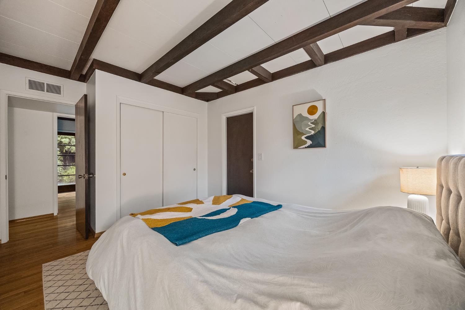 1135 E Santa Ana Ave, Fresno, CA 93704