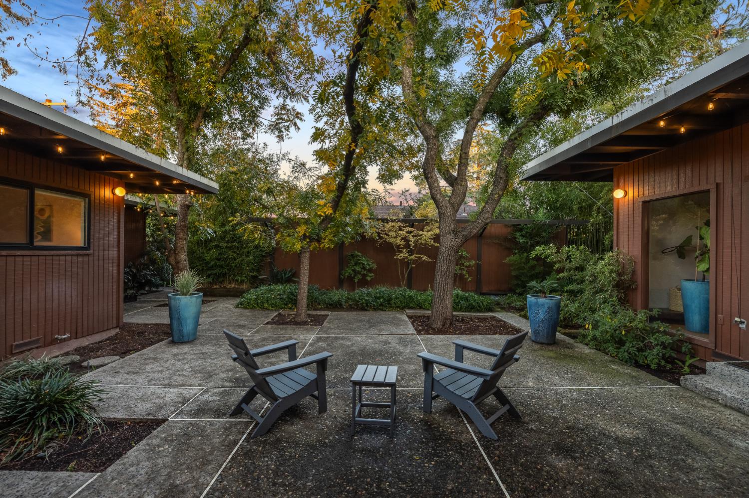 1135 E Santa Ana Ave, Fresno, CA 93704