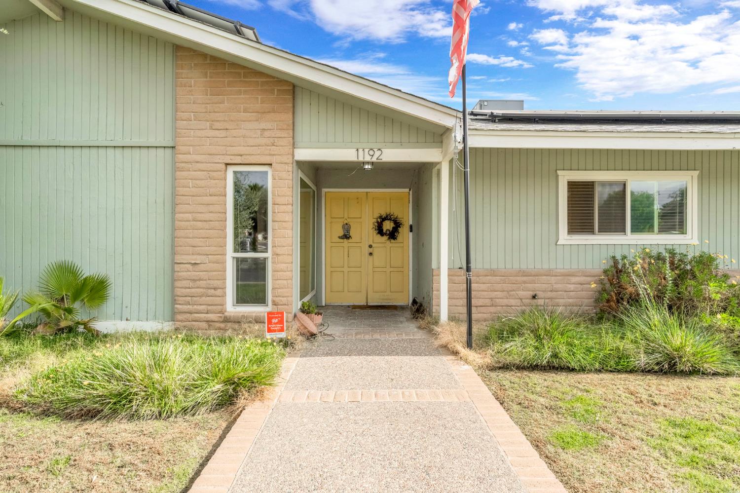 1192 Ashland Dr, Lemoore, CA 93245