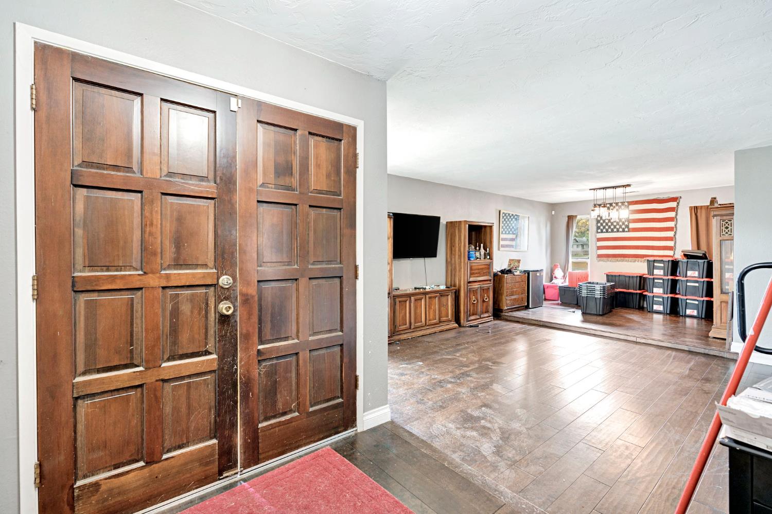 1192 Ashland Dr, Lemoore, CA 93245