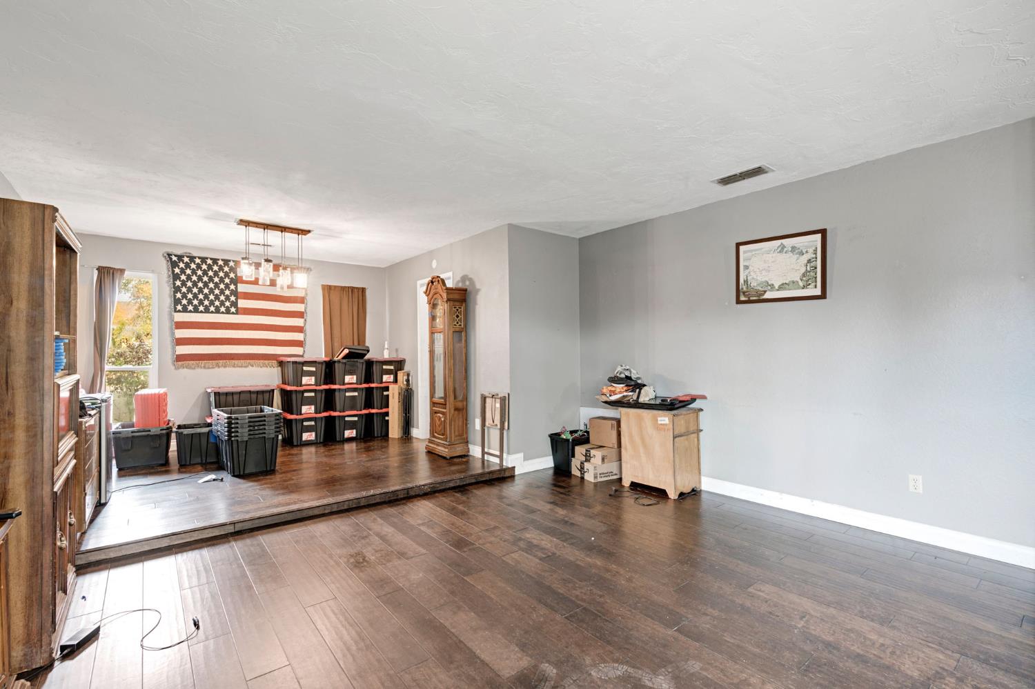 1192 Ashland Dr, Lemoore, CA 93245