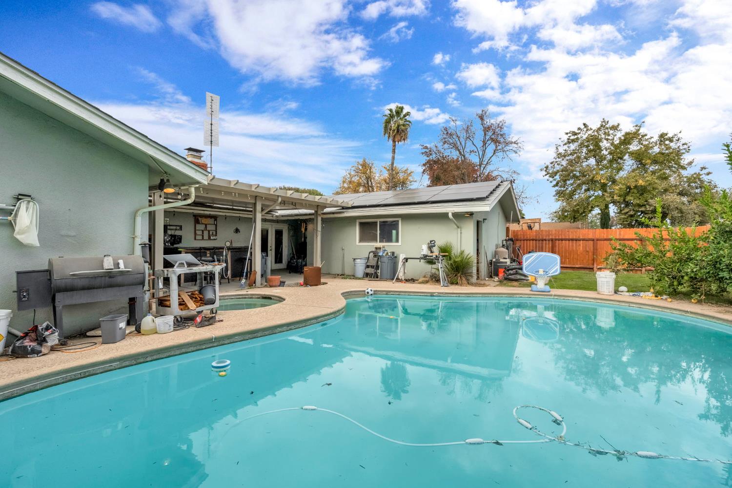 1192 Ashland Dr, Lemoore, CA 93245