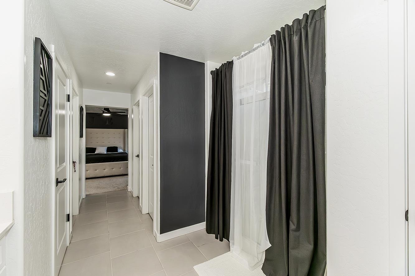 6136 W Oakley, Fresno, CA 93723