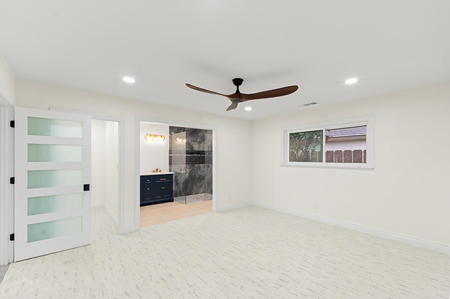 1345 W Escalon Ave, Fresno, CA 93711