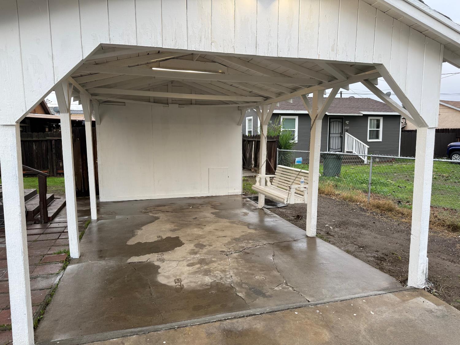 1409 N Divisadero St, Visalia, CA 93291