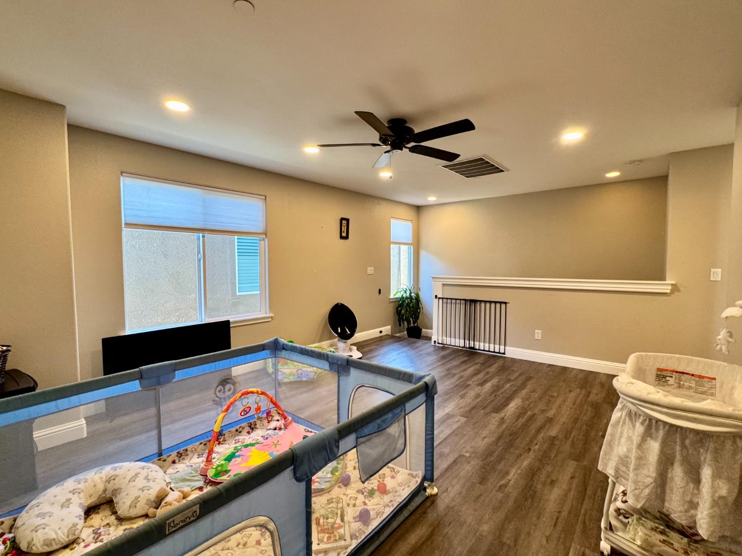 5865 E Beck Ave, Fresno, CA 93727