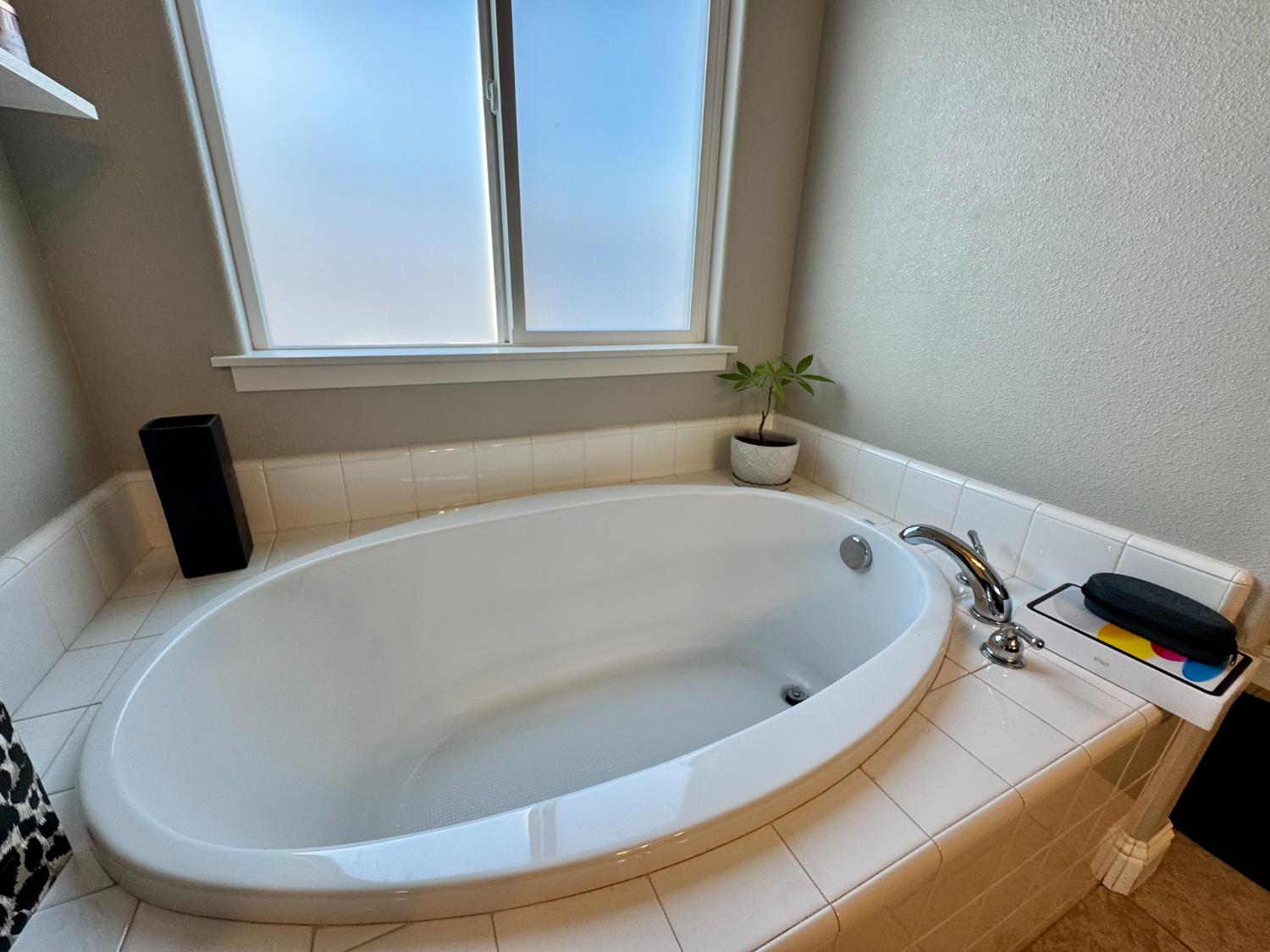 5865 E Beck Ave, Fresno, CA 93727