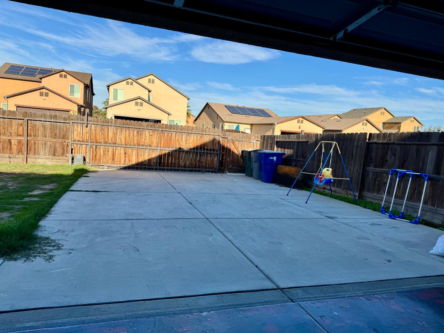 5865 E Beck Ave, Fresno, CA 93727