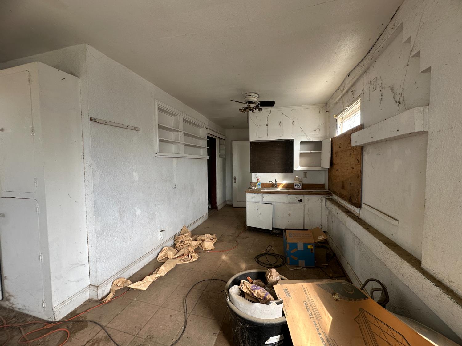 901 Mariposa, Kingsburg, CA 93631