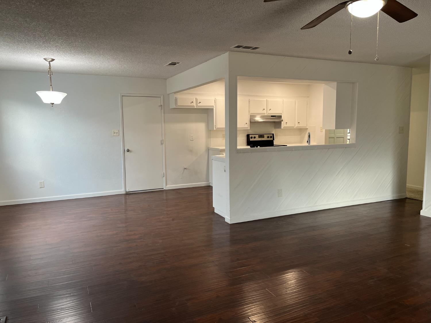 4529 N Warren Ave, Fresno, CA 93705