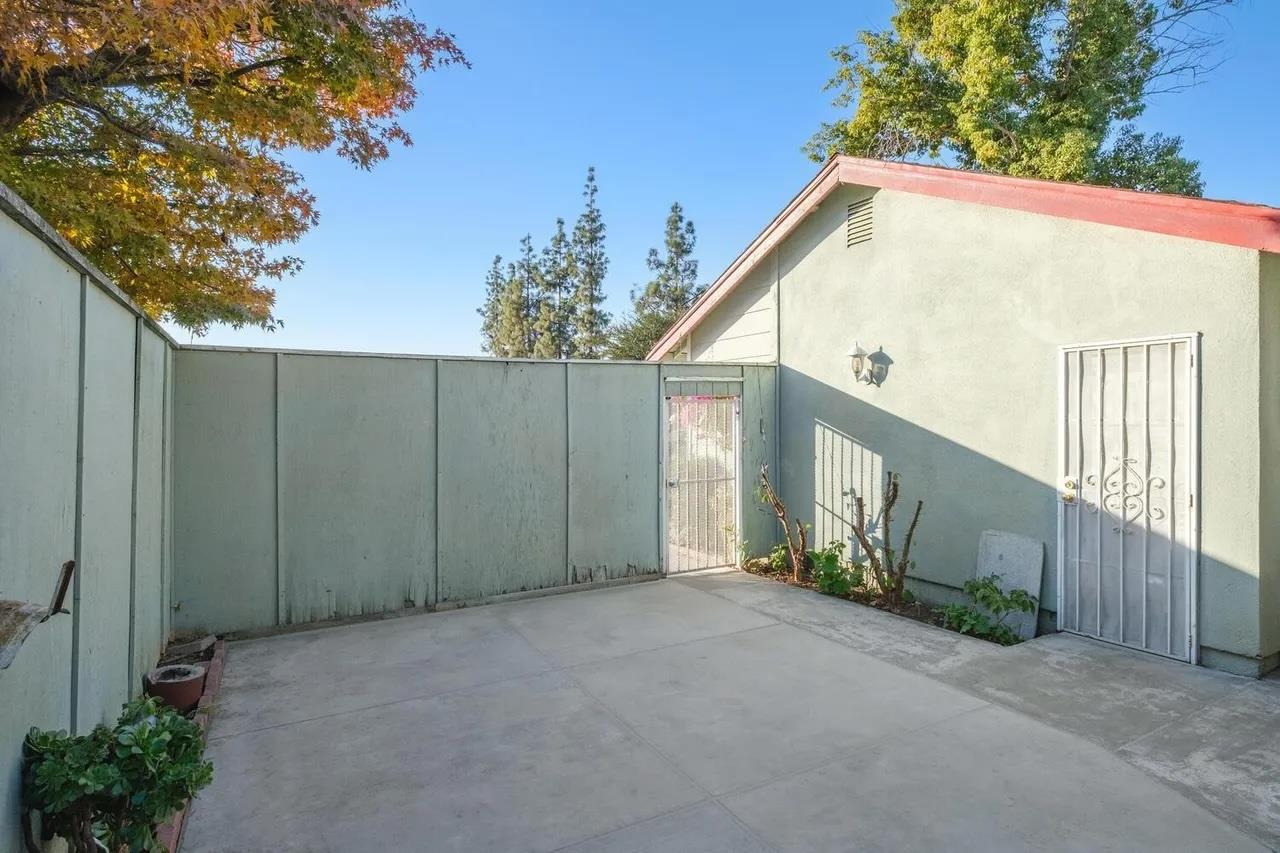 2780 N Marty, Fresno, CA 93722