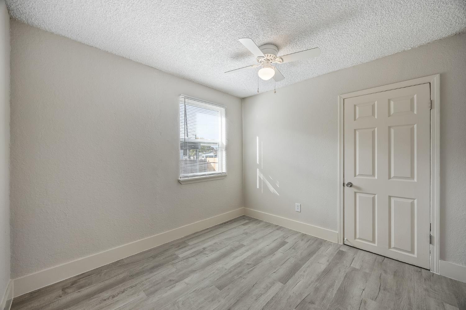 741 W Myers Ave, Fresno, CA 93706