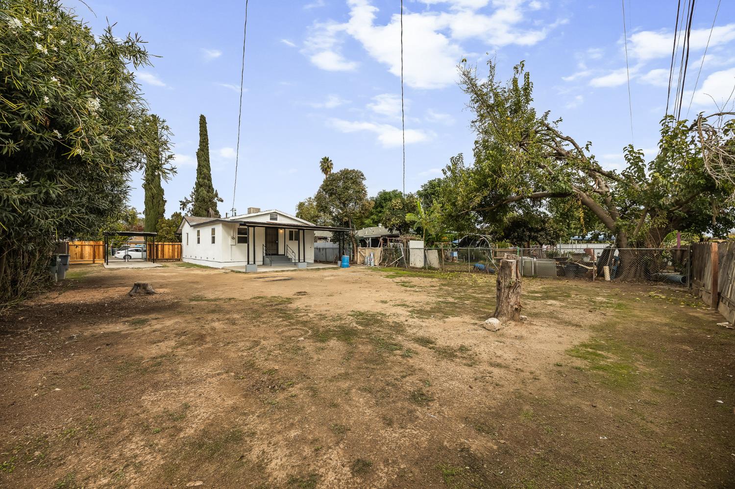 741 W Myers Ave, Fresno, CA 93706