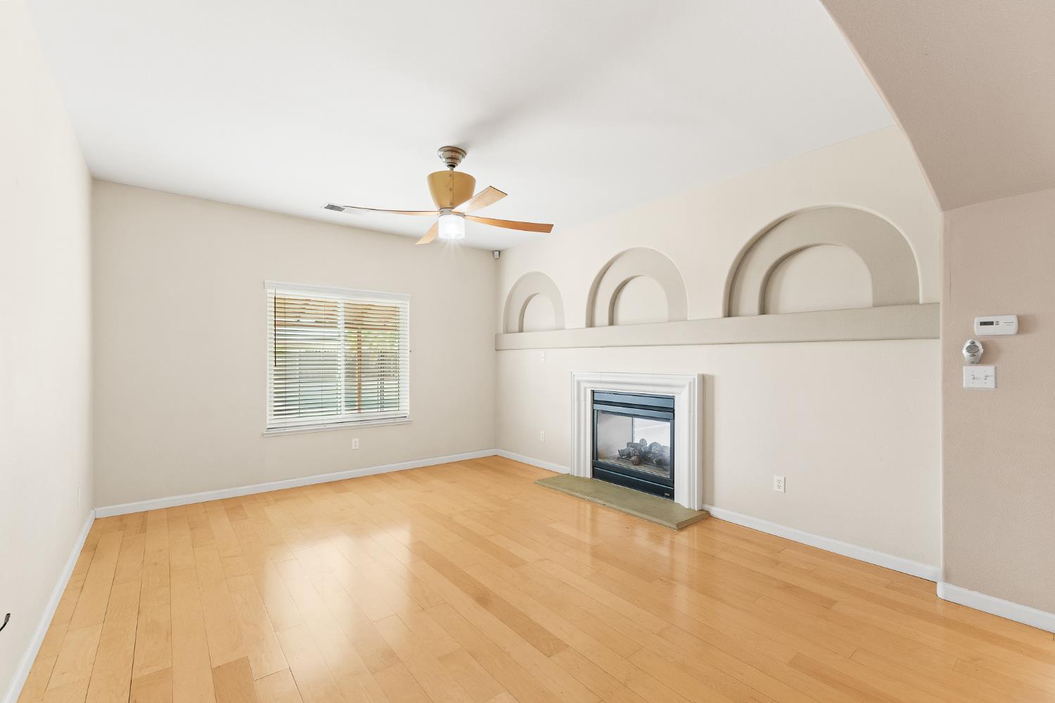 783 Bodega Ave, Lemoore, CA 93245