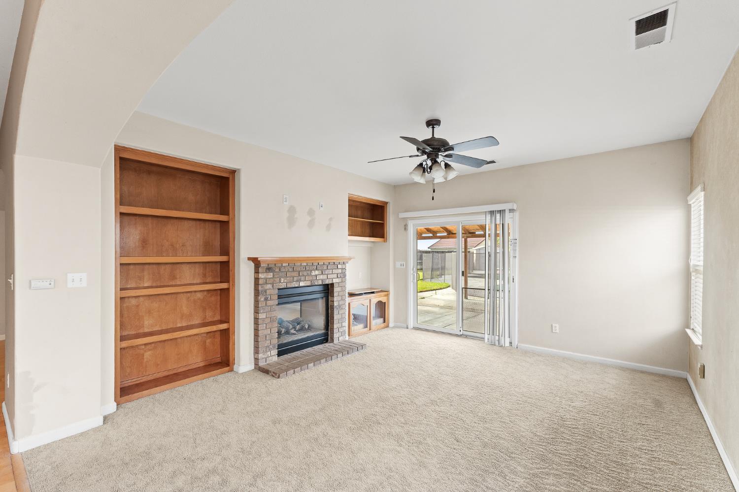 783 Bodega Ave, Lemoore, CA 93245