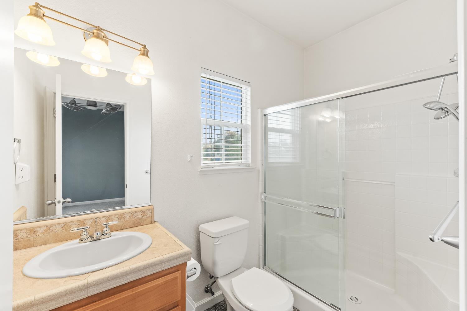 783 Bodega Ave, Lemoore, CA 93245