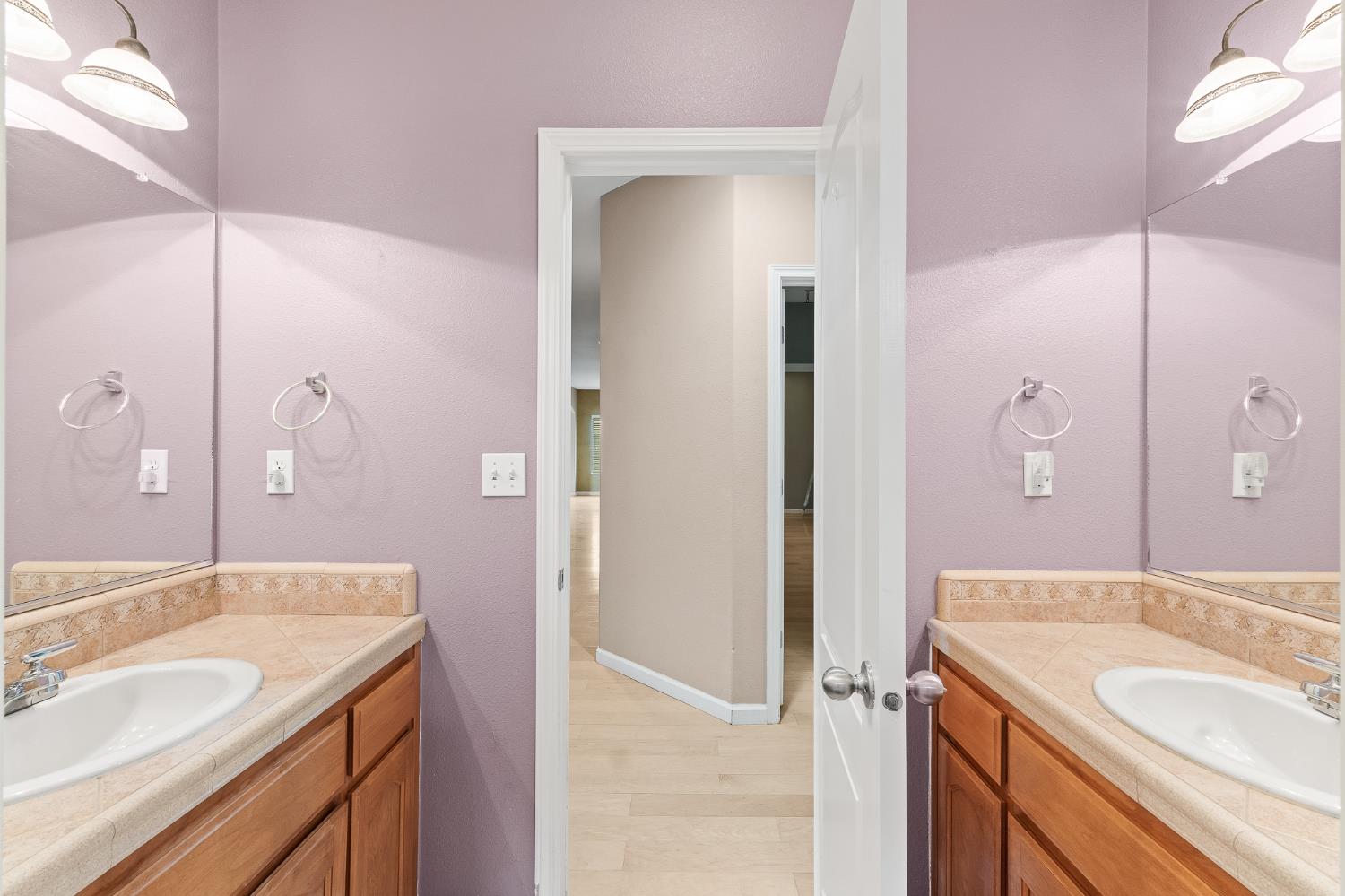 783 Bodega Ave, Lemoore, CA 93245