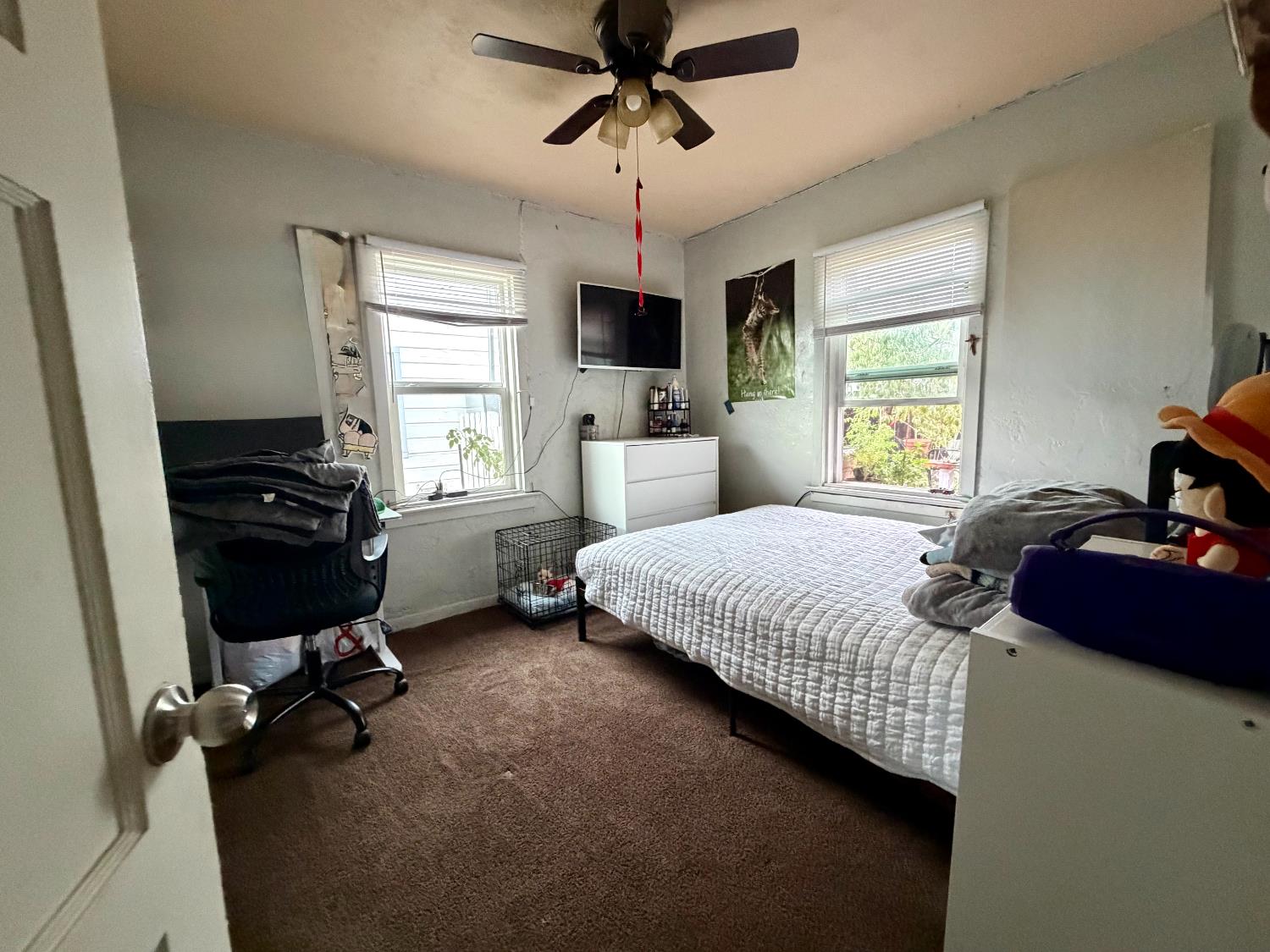 313 S K St, Madera, CA 93637