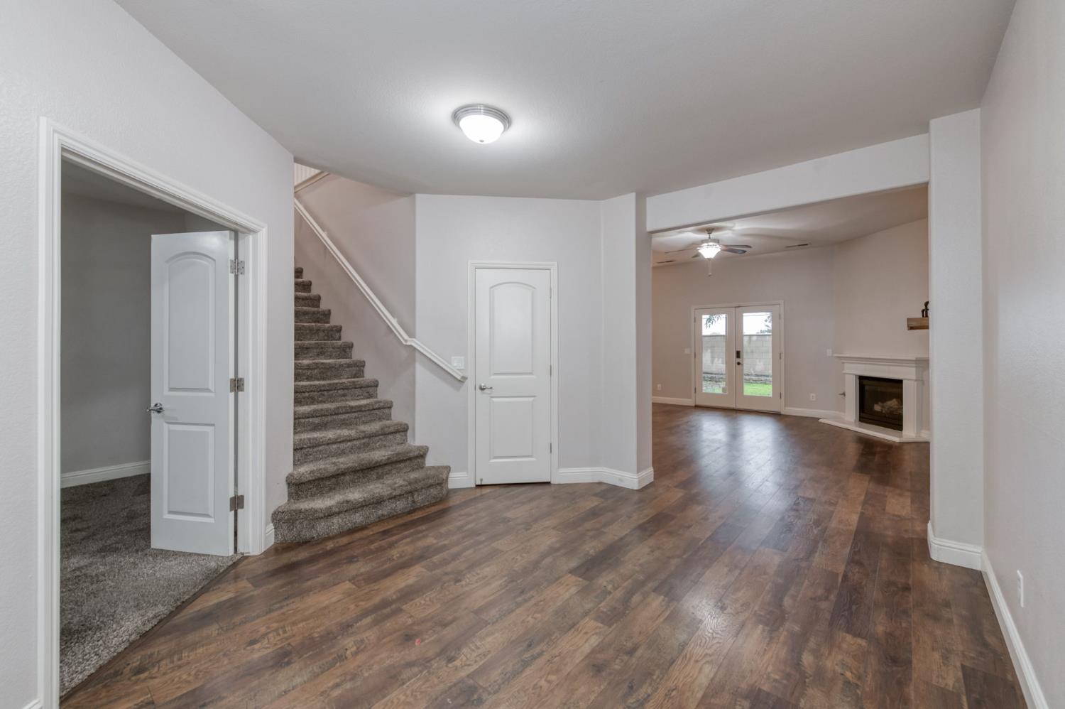 169 Rosewood Ave, Sanger, CA 93657