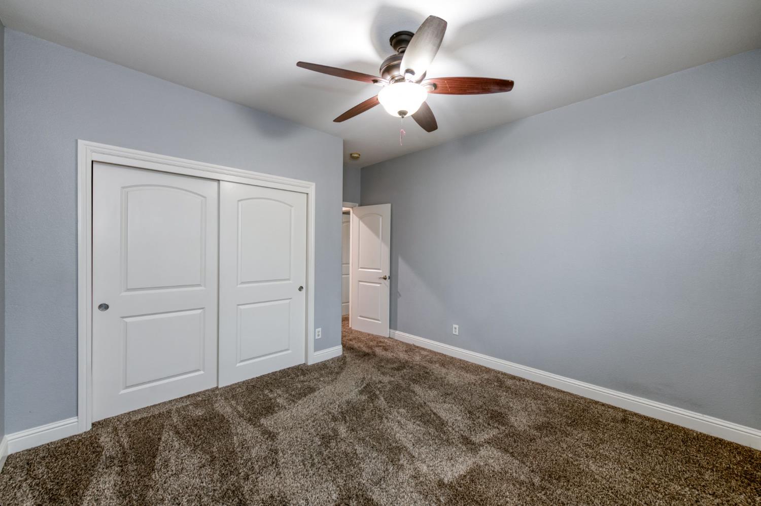 169 Rosewood Ave, Sanger, CA 93657