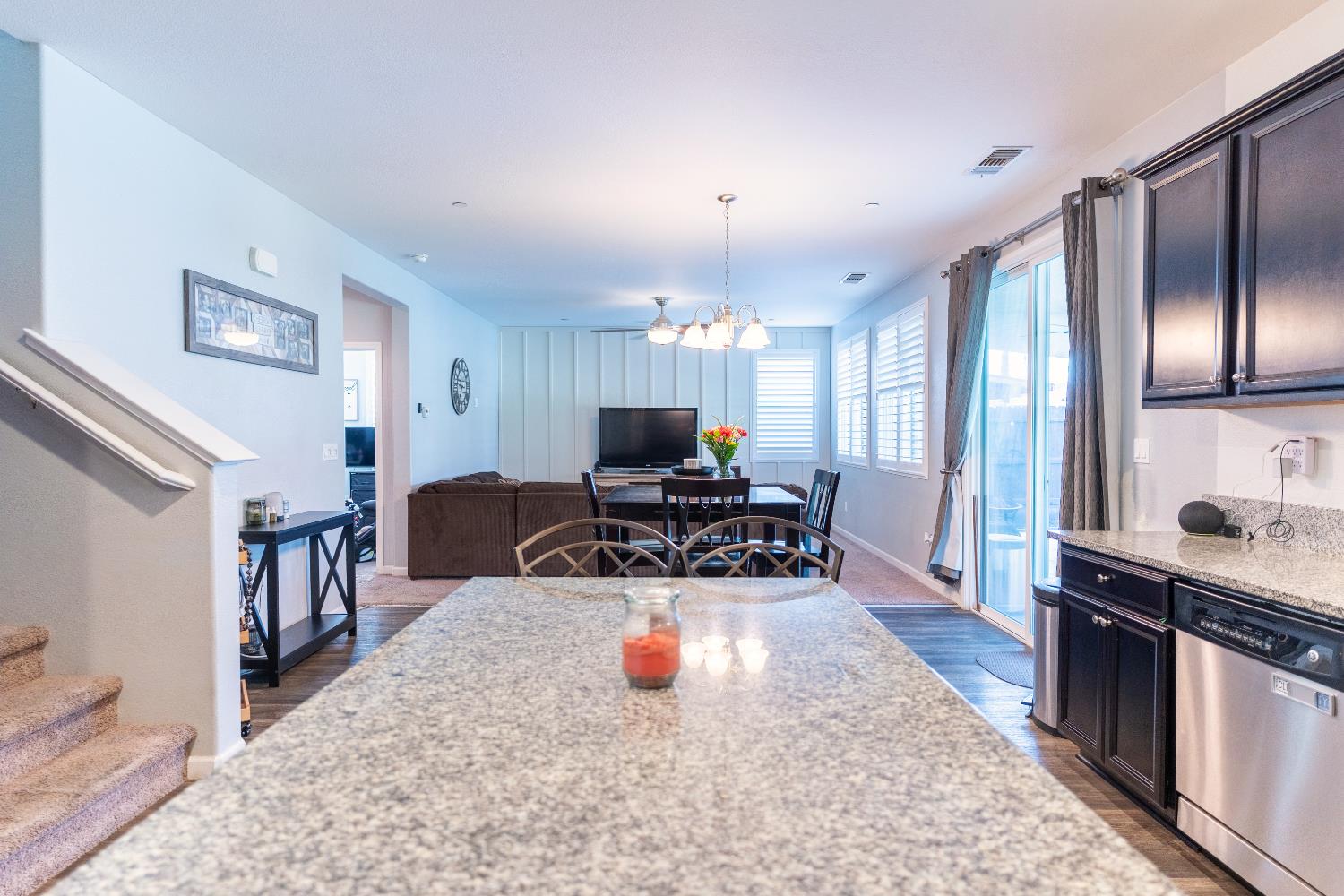 1358 Tevin Way, Madera, CA 93637