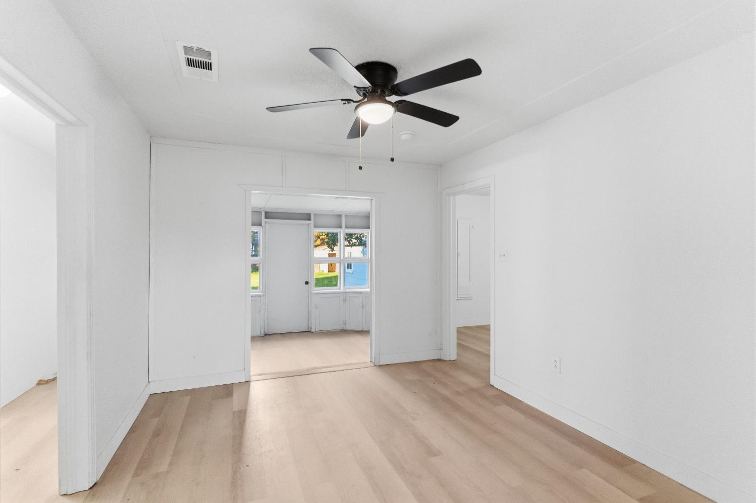 1405 E 22nd St, Merced, CA 95340