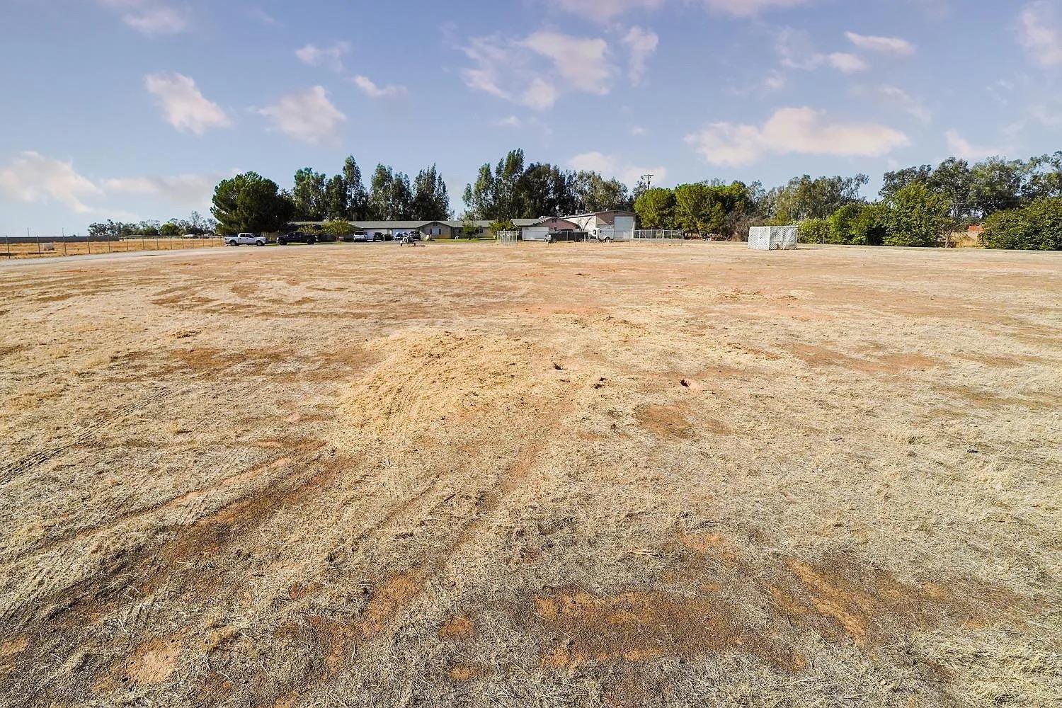 34681 Avenue 12, Madera, CA 93636