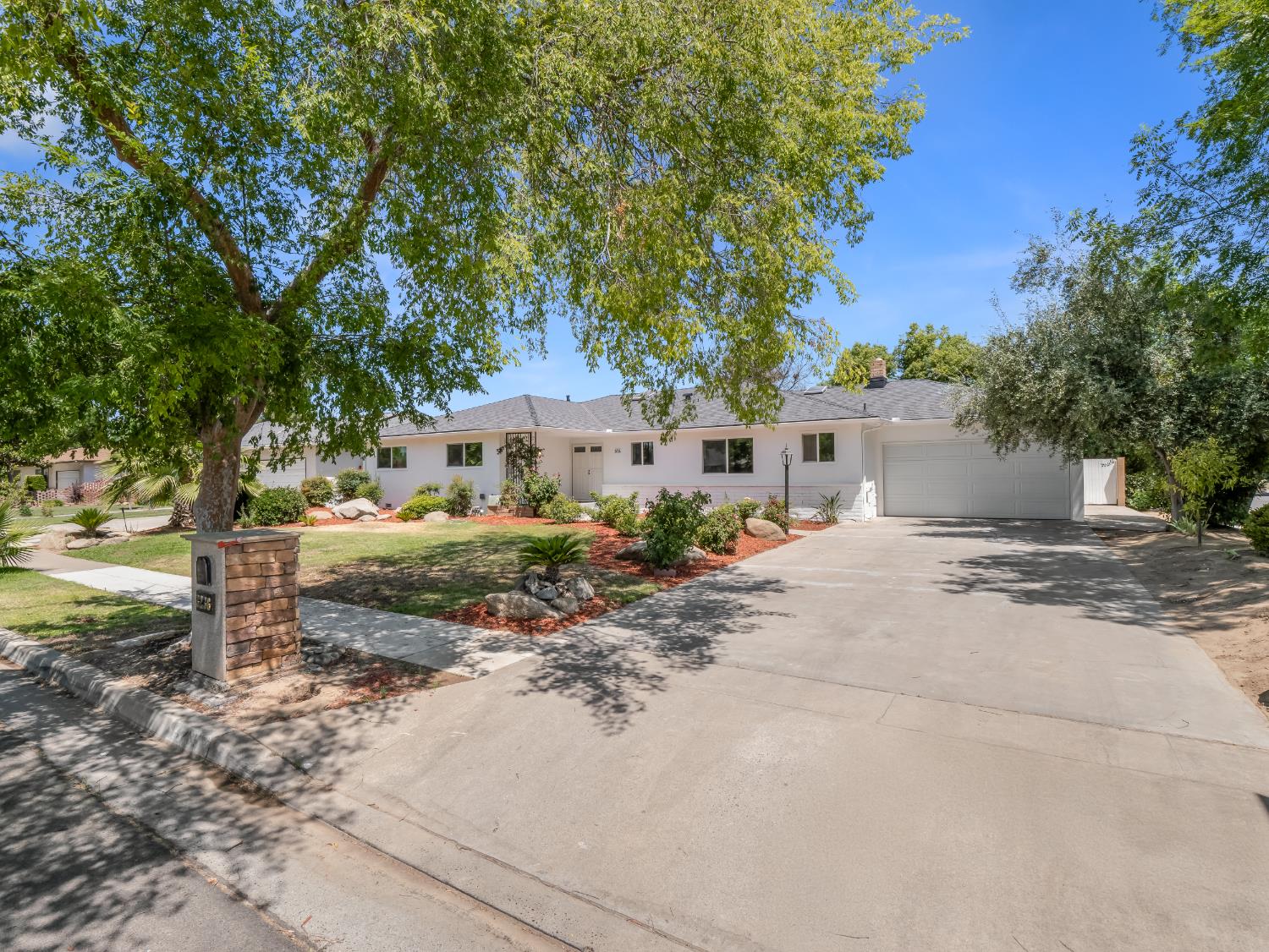 3236 W Browning Ave, Fresno, CA 93711