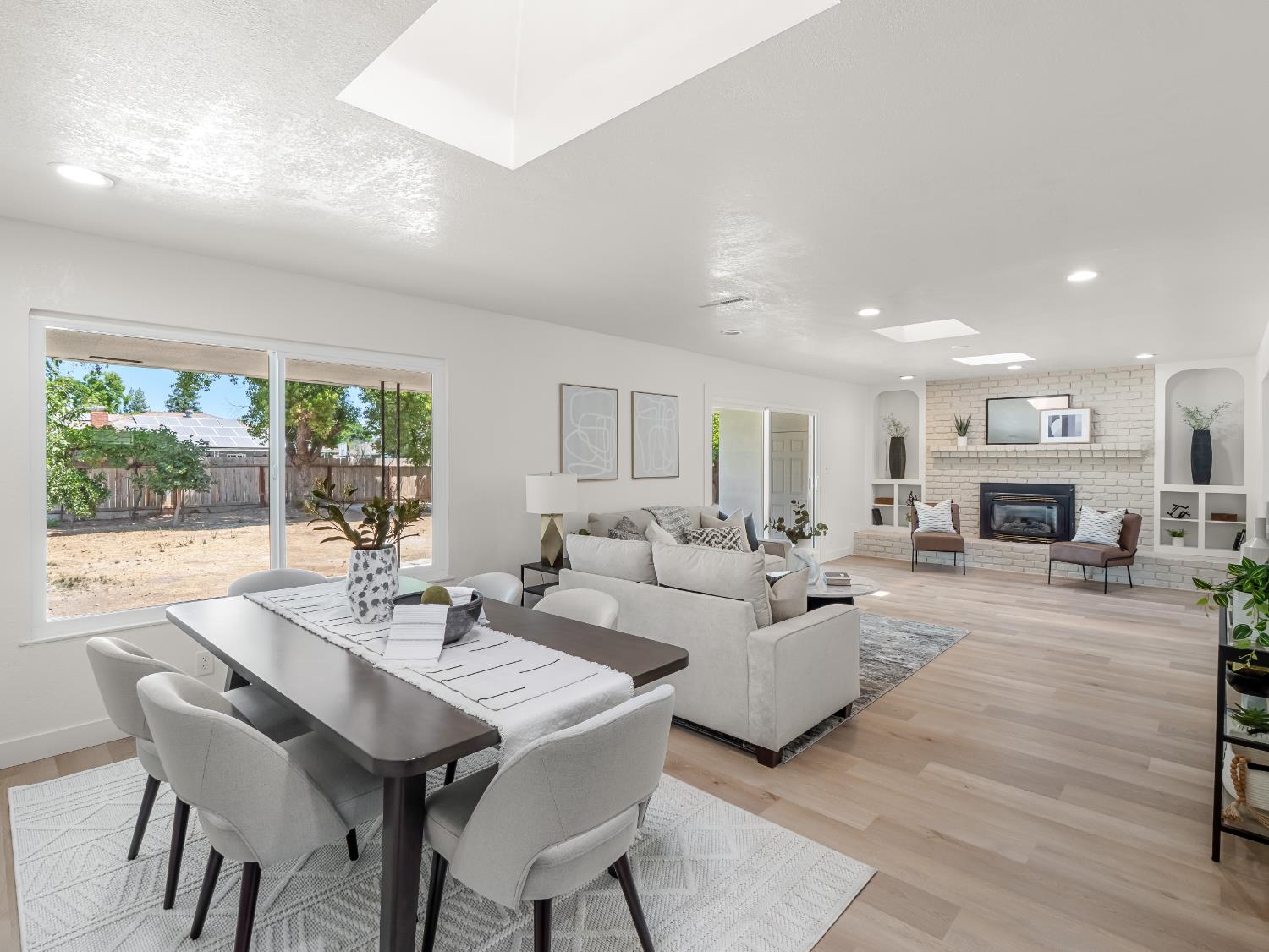 3236 W Browning Ave, Fresno, CA 93711