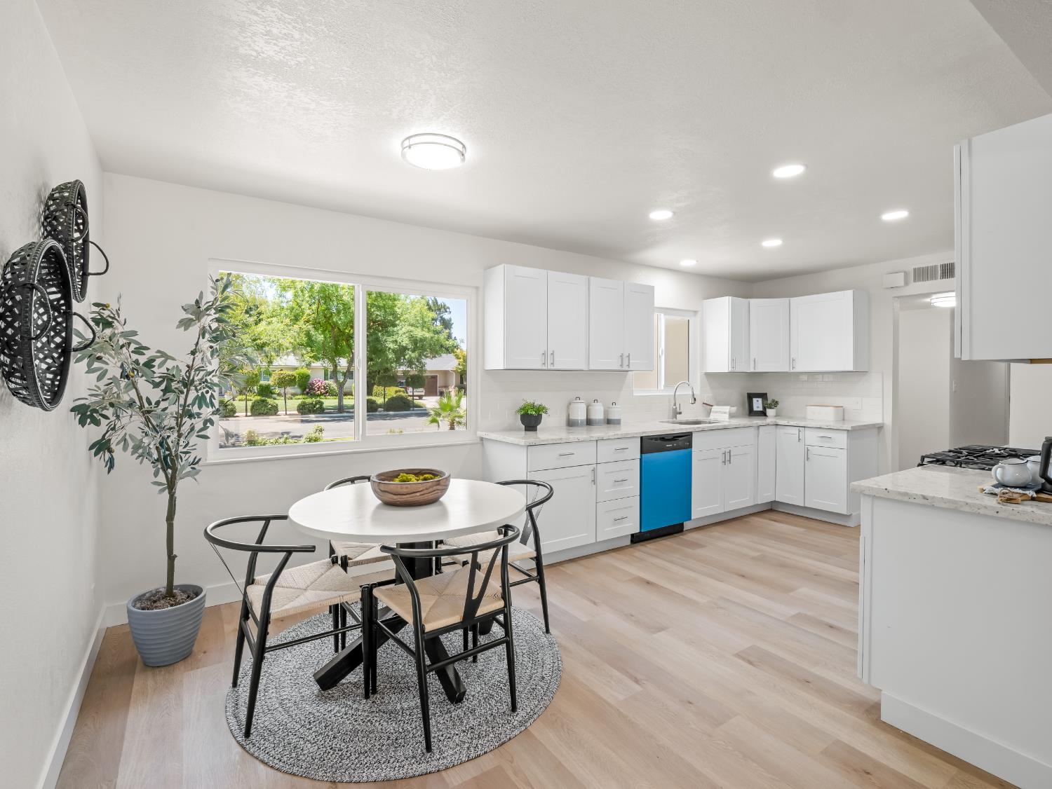 3236 W Browning Ave, Fresno, CA 93711