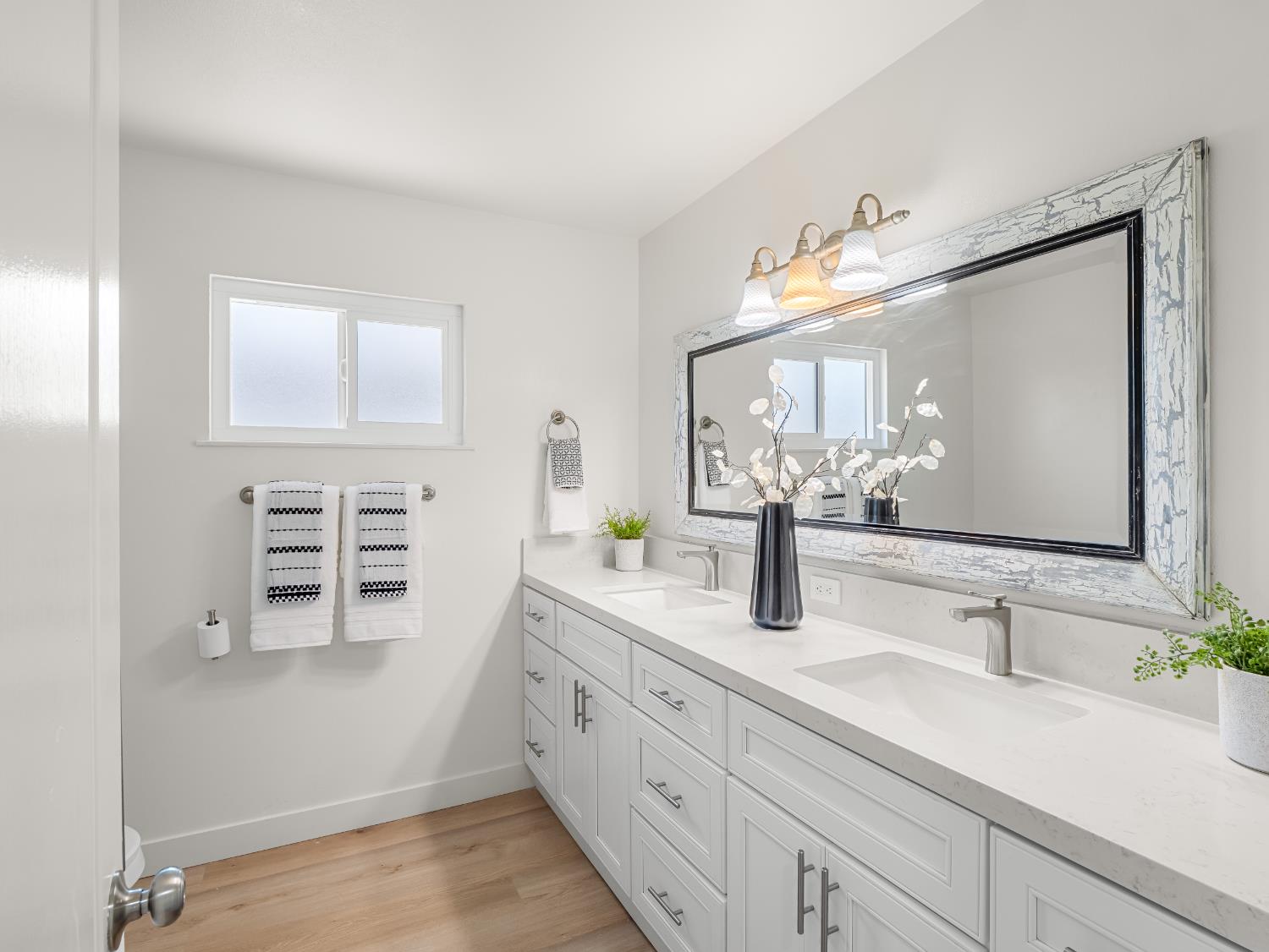 3236 W Browning Ave, Fresno, CA 93711