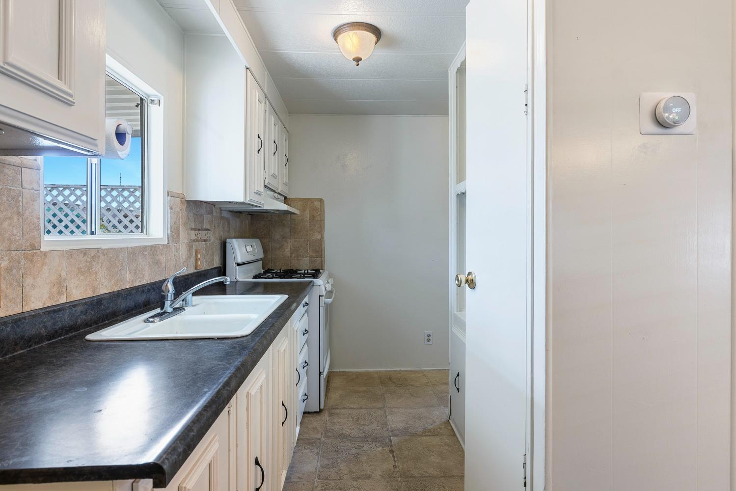 105 W Herndon Ave #66, Pinedale, CA 93650