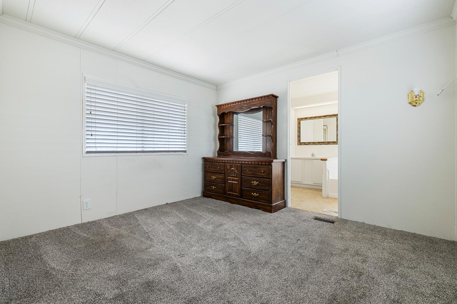 105 W Herndon Ave #66, Pinedale, CA 93650