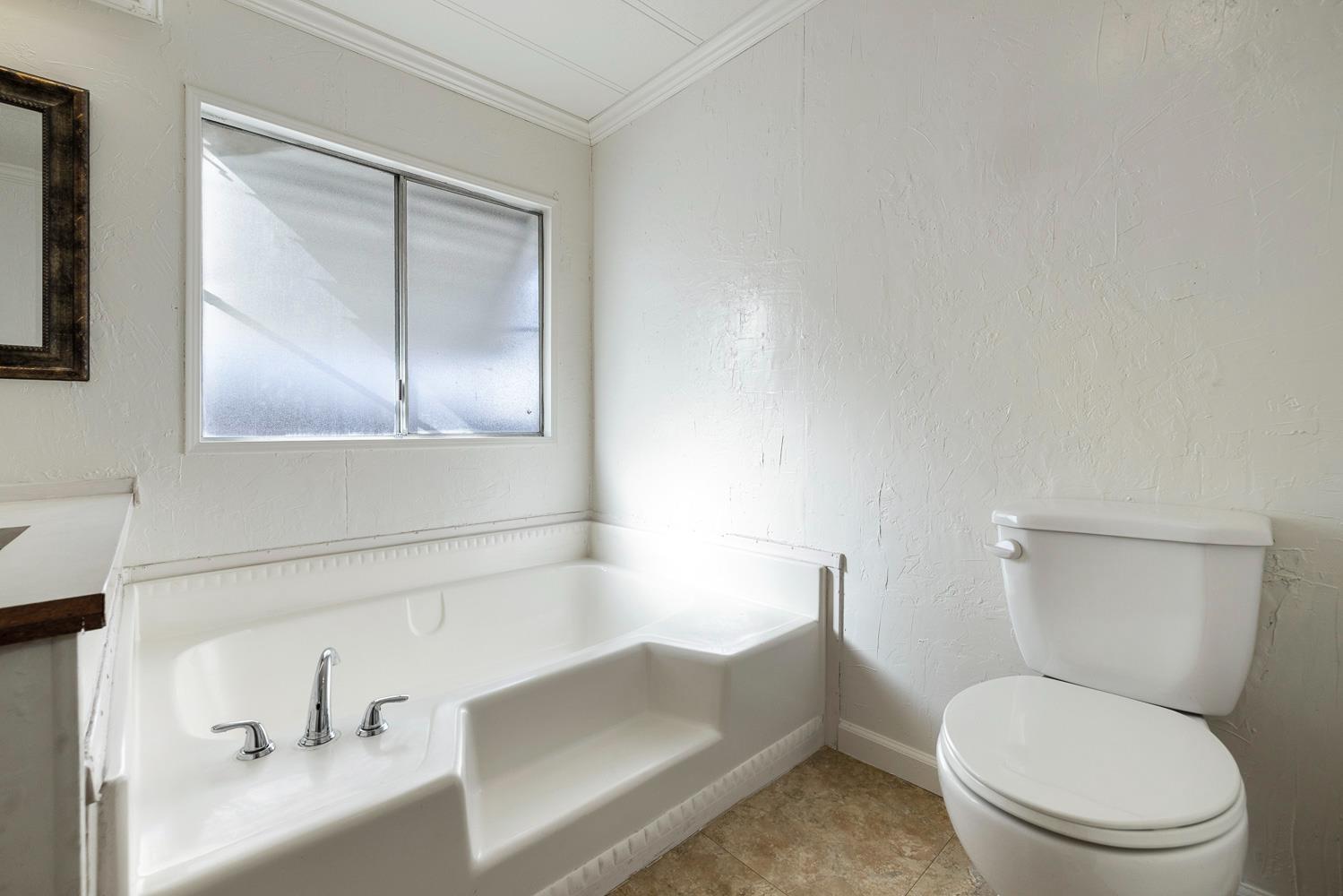 105 W Herndon Ave #66, Pinedale, CA 93650