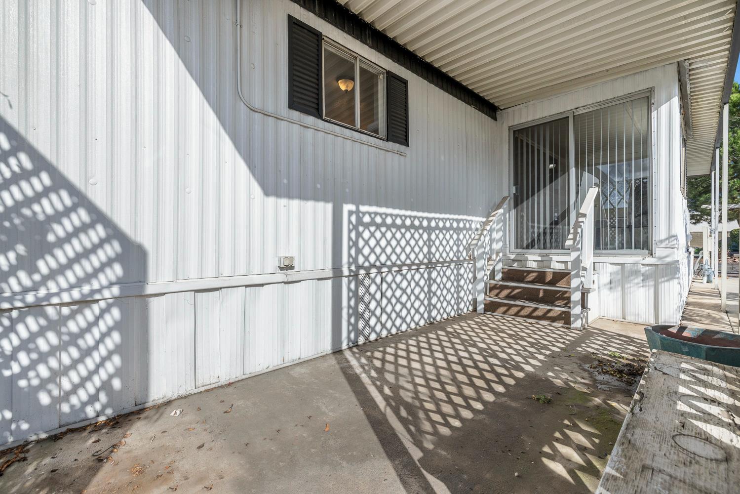 105 W Herndon Ave #66, Pinedale, CA 93650